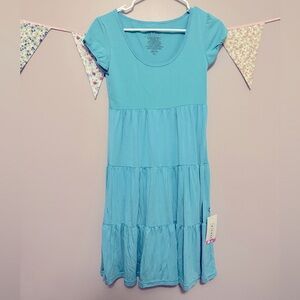 Kickee NWT women’s tiered dress